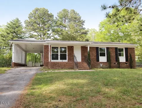 7308 Bentley Wood Ln, Raleigh, NC 27616