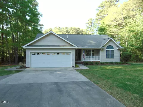 10249 State Route 903, Bracey, VA 23919