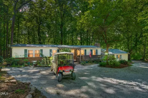 721 Oak Ridge Dr, Cary, NC 27519