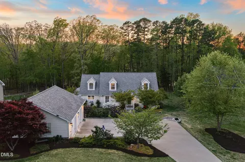 141 Long Beach Blvd, Clarksville, VA 23927