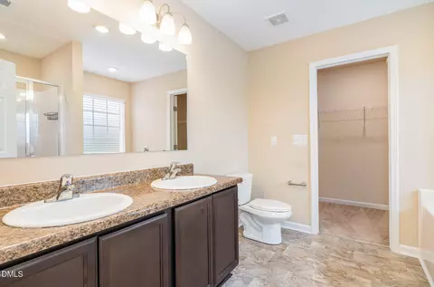 Bath - 87 Cedar Lake Ln, Clinton, NC 28328 photo 1 of 3