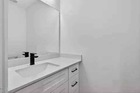 Bath - 3605 Britt St, Durham, NC 27705 photo 4 of 5