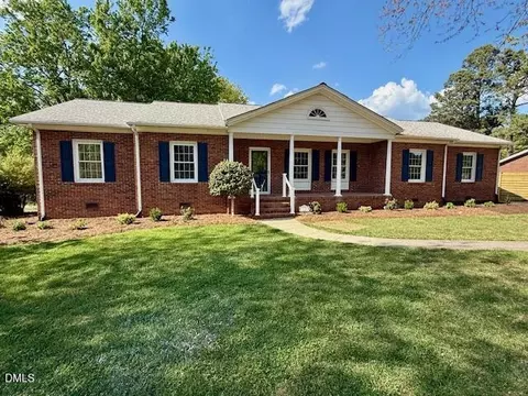 319 Reade Dr, Roxboro, NC 27573