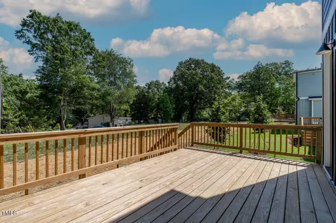 Exterior - 140 End Ave, Durham, NC 27703 photo 2 of 3