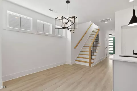 Dining - 140 End Ave, Durham, NC 27703 photo 1 of 1