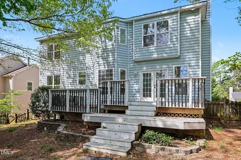 Exterior - 710 Midsummer Ln, Apex, NC 27502 photo 5 of 7