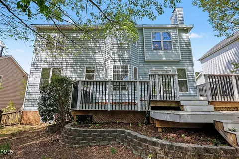 Exterior - 710 Midsummer Ln, Apex, NC 27502 photo 4 of 7