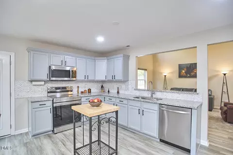Kitchen - 2912 Forrestal Dr, Durham, NC 27703 photo 3 of 5