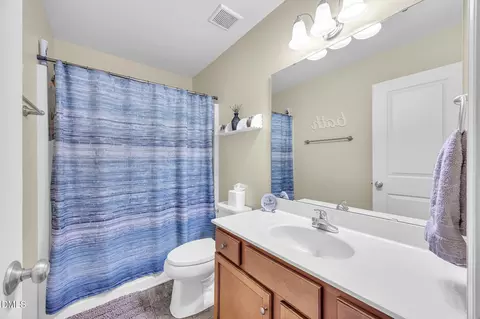 Bath - 59 Long Grass Dr, Smithfield, NC 27577 photo 4 of 4