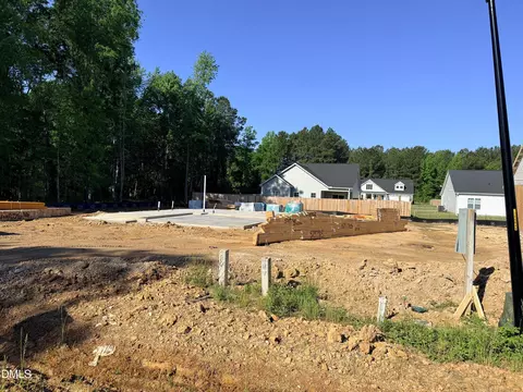 66 Loganberry Ave, Bunnlevel, NC 28323 photo 3