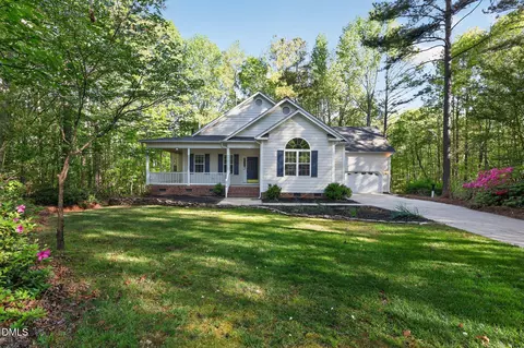 2212 Wheelerbrook Ct, Raleigh, NC 27603