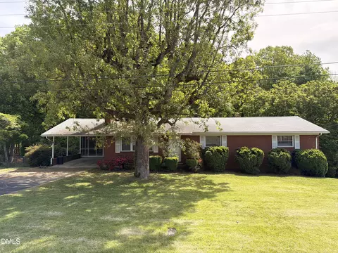 583 Steele St, Asheboro, NC 27205
