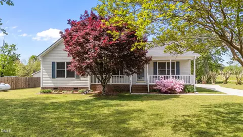 709 Slippery Bank Ct, Benson, NC 27504