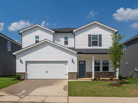 158 Thistle Patch Pl, Angier, NC 27501