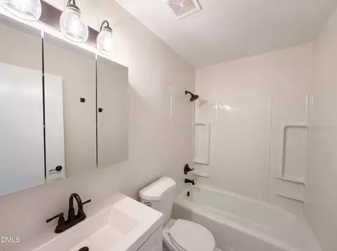 Bath - 4105 Toroella St, Durham, NC 27704 photo 1 of 2