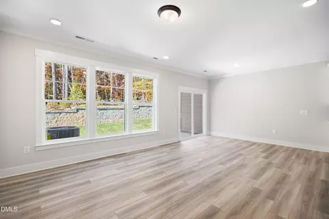 5409 Running Fox Ln, Durham, NC 27703 photo 5