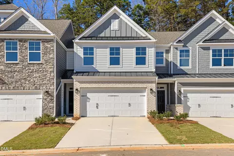 5409 Running Fox Ln, Durham, NC 27703