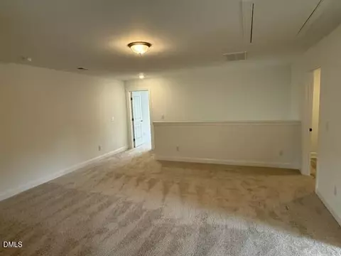5401 Running Fox Ln, Durham, NC 27703 photo 10