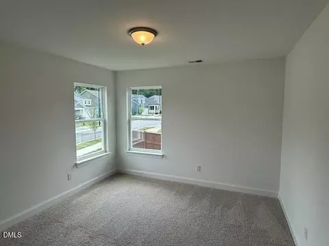 5401 Running Fox Ln, Durham, NC 27703 photo 11