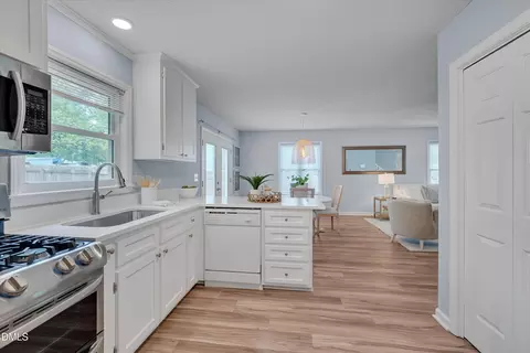 Kitchen - 110 Edgewood Dr, Durham, NC 27704 photo 3 of 3