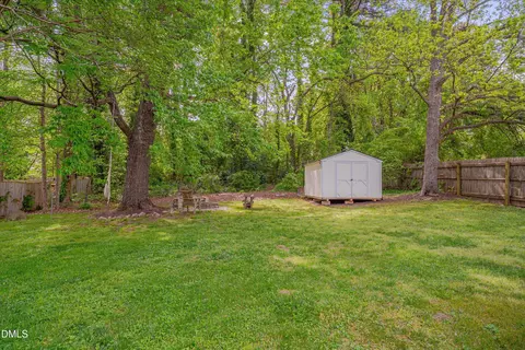 Exterior - 110 Edgewood Dr, Durham, NC 27704 photo 4 of 6