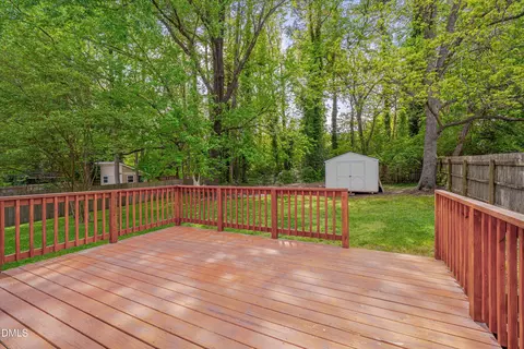 Exterior - 110 Edgewood Dr, Durham, NC 27704 photo 2 of 6