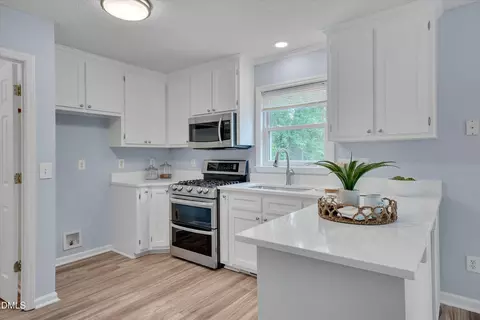 Kitchen - 110 Edgewood Dr, Durham, NC 27704 photo 1 of 3