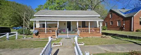 313 Granville St, Oxford, NC 27565