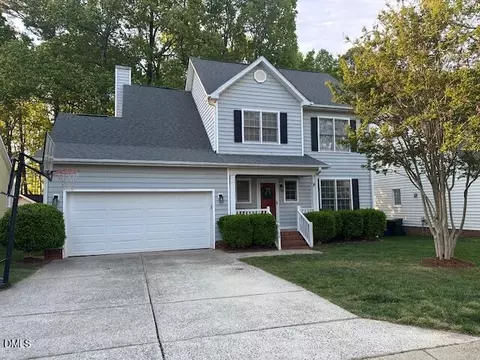 8708 Erinsbrook Dr, Raleigh, NC 27617