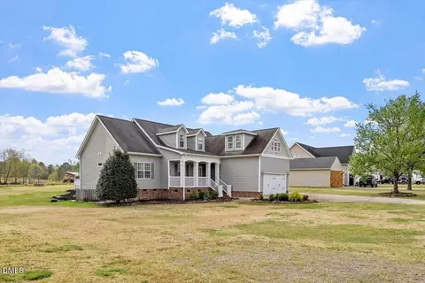 Exterior - 118 Victory Cir, Willow Spring, NC 27592 photo 3 of 11