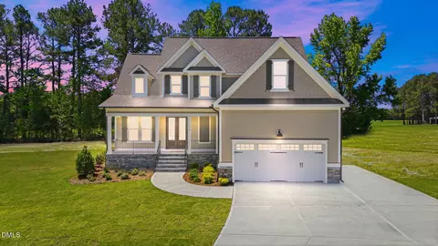 170 Summerlin Dr, Clayton, NC 27527