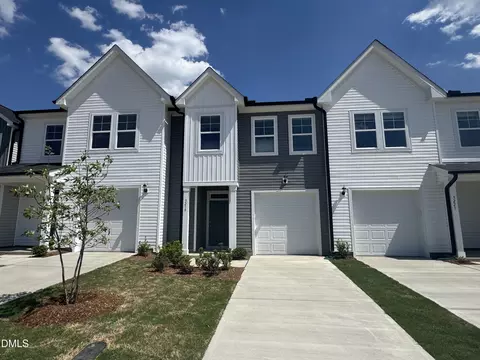 3219 Bailey Lake Dr #226, Fuquay Varina, NC 27526