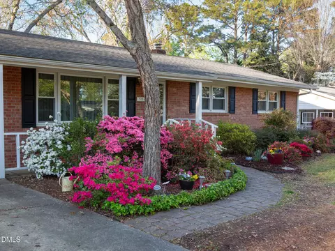 510 Lakeside Dr, Garner, NC 27529