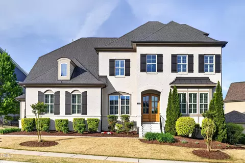 421 Bolton Grant Dr, Cary, NC 27519