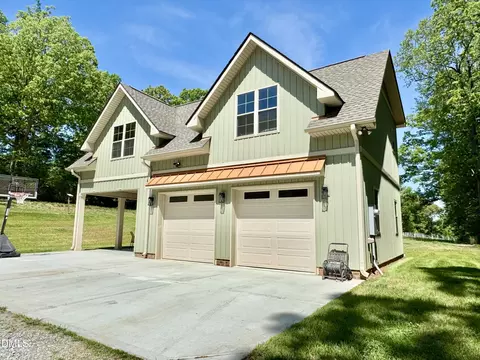 254 Fairway Dr, Roxboro, NC 27574