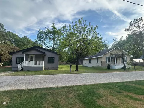 602-604 Faucette St, Fuquay Varina, NC 27526