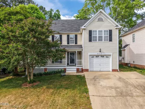 9212 Sayornis Ct, Raleigh, NC 27615