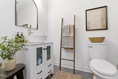 Bath - 5234 N Willowhaven Dr, Durham, NC 27712 photo 5 of 8