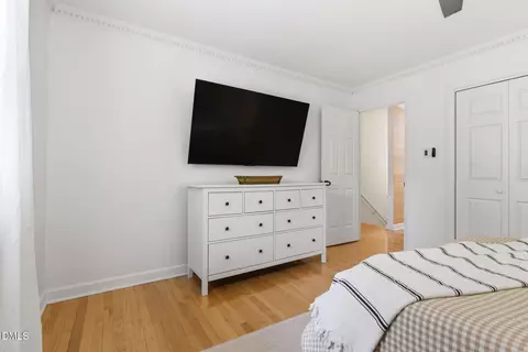 Bedroom - 5234 N Willowhaven Dr, Durham, NC 27712 photo 4 of 10