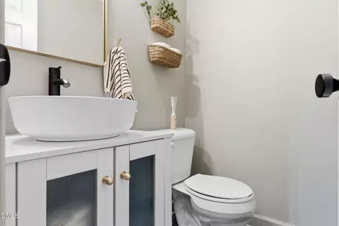 Bath - 5234 N Willowhaven Dr, Durham, NC 27712 photo 1 of 8