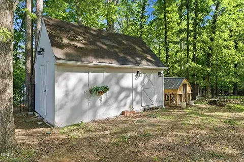 Exterior - 5234 N Willowhaven Dr, Durham, NC 27712 photo 11 of 18
