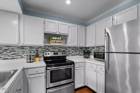 Kitchen - 14 Citation Dr, Durham, NC 27713 photo 1 of 2