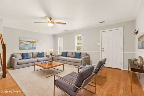 5645 Hamstead Xing, Raleigh, NC 27612