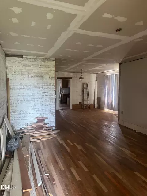 Living - 386 Bullard Rd, Autryville, NC 28318 photo 1 of 2