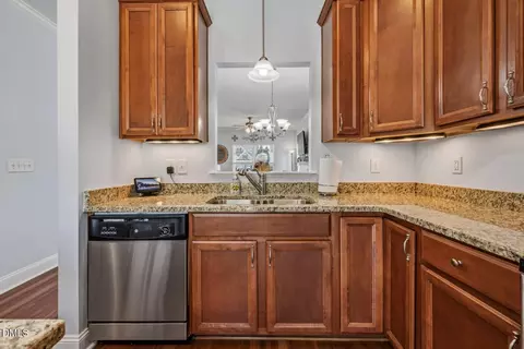 Kitchen - 3818 Heritage Spring Cir, Wake Forest, NC 27587 photo 6 of 7