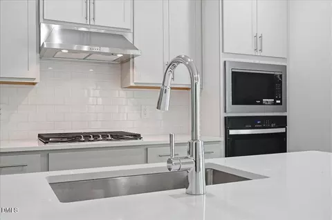 Kitchen - 2127 Topsail Rd, Durham, NC 27703 photo 3 of 5