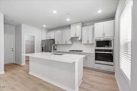 Kitchen - 2127 Topsail Rd, Durham, NC 27703 photo 5 of 5