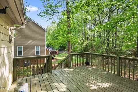 Exterior - 4009 Olde Coach Rd, Durham, NC 27707 photo 6 of 10