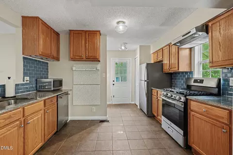 Kitchen - 4009 Olde Coach Rd, Durham, NC 27707 photo 3 of 3
