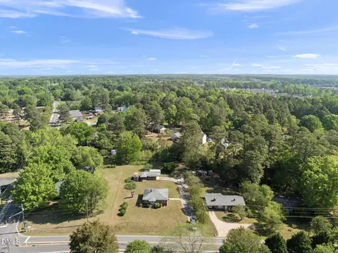 View/Area - 709 Wait Ave, Wake Forest, NC 27587 photo 10 of 13
